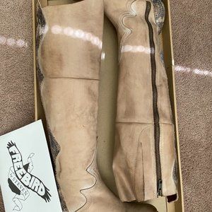 Freebird by Steve Size 7 Taupe